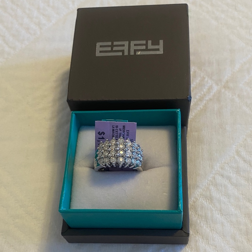 Effy Silver Ring with Sparkling Diamonds
